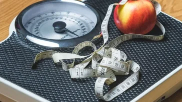Best weight loss tips for effective weight management and motivation.